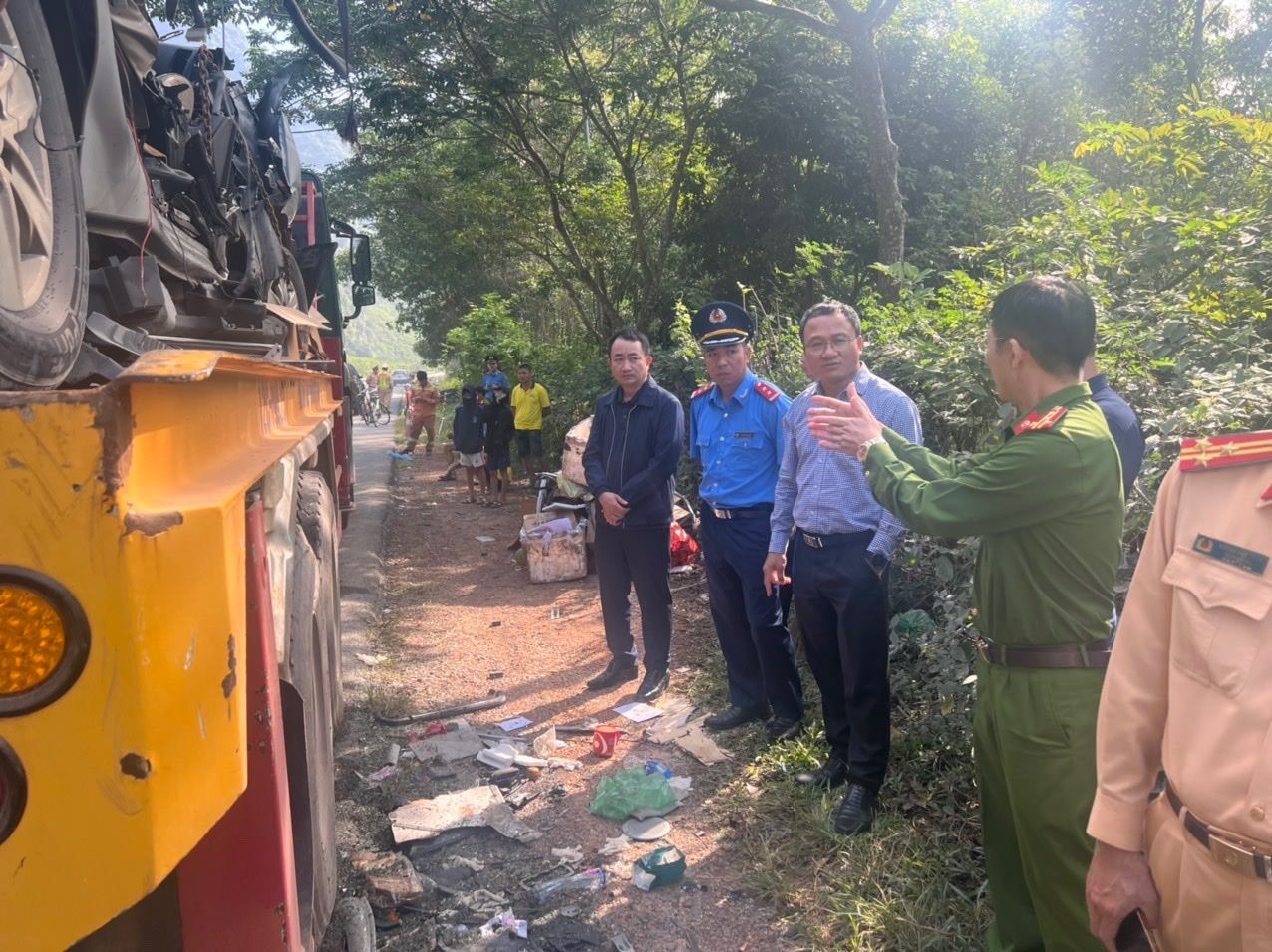 tai xe xe khach vu tai nan tham khoc o lang son khang dinh khong buon ngu co danh lai nhung khong kip tai xe xe khach vu tai nan tham khoc o lang son khang dinh khong buon ngu co danh lai nhung khong kip