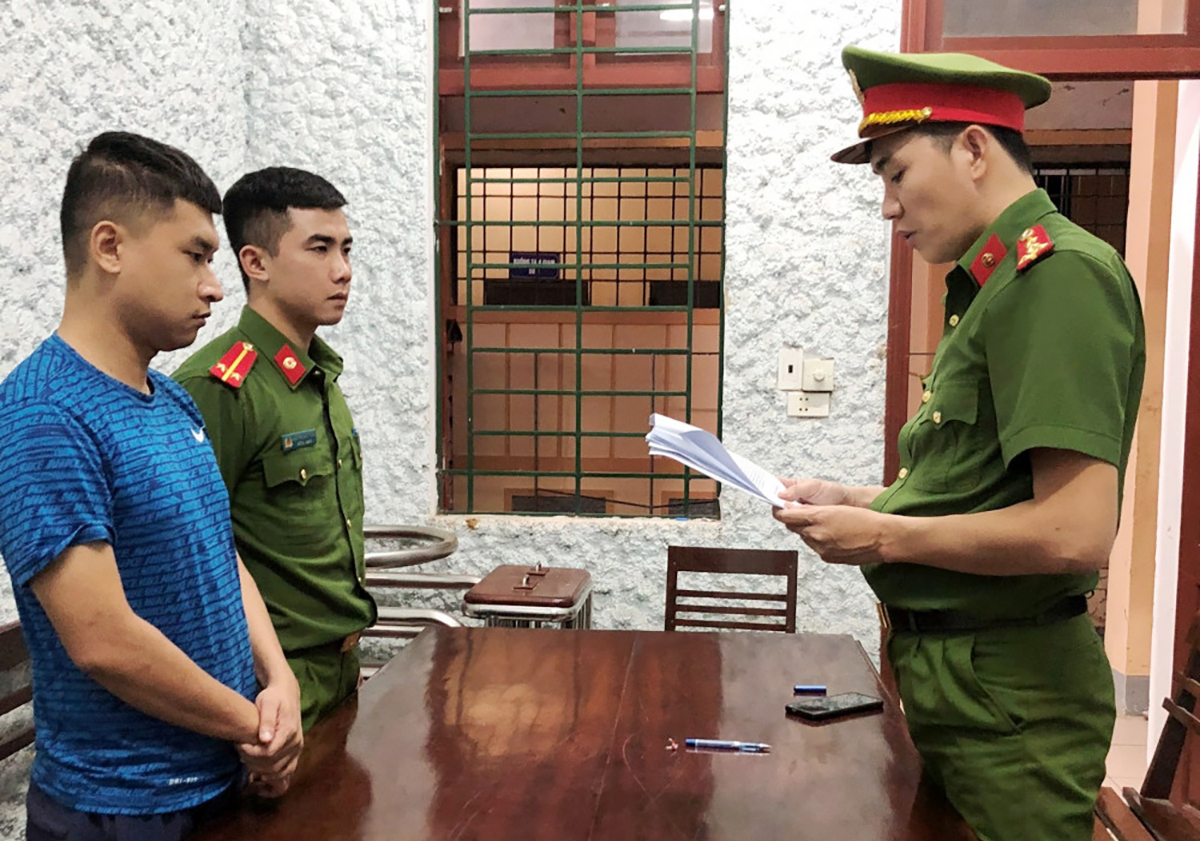 tin tuc phap luat moi nhat ngay 1 11 2023 khoi to tai xe xe o to mai dung dien thoai gay tai nan chet nguoi tin tuc phap luat moi nhat ngay 1 11 2023 khoi to tai xe xe o to mai dung dien thoai gay tai nan chet nguoi