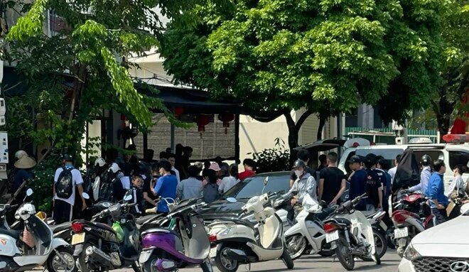 mau thuan gia dinh nguoi dan ong sat hai vo roi tu tu mau thuan gia dinh nguoi dan ong sat hai vo roi tu tu