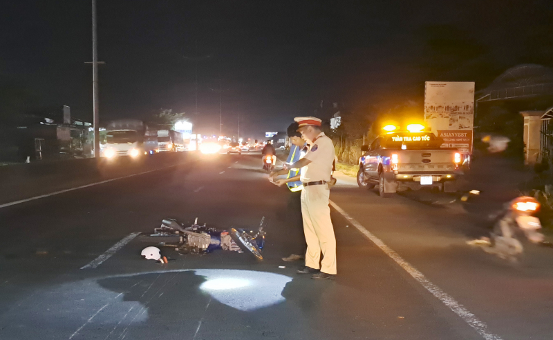 tin tuc phap luat moi nhat ngay 12 11 2023 cong an truy tim xe ban tai lien quan den vu tai nan khien 1 nguoi nguy kich tin tuc phap luat moi nhat ngay 12 11 2023 cong an truy tim xe ban tai lien quan den vu tai nan khien 1 nguoi nguy kich