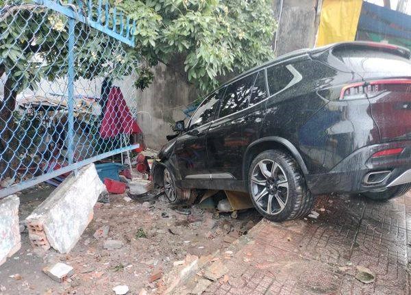 vu tai nan lien hoan nghiem trong o thu duc nhan chung ke lai giay phut day am anh 21 vu tai nan lien hoan nghiem trong o thu duc nhan chung ke lai giay phut day am anh 21