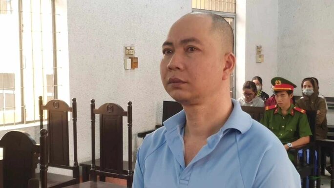 ban chet nhan tinh cua vo nguoi dan ong lanh an chung than 1