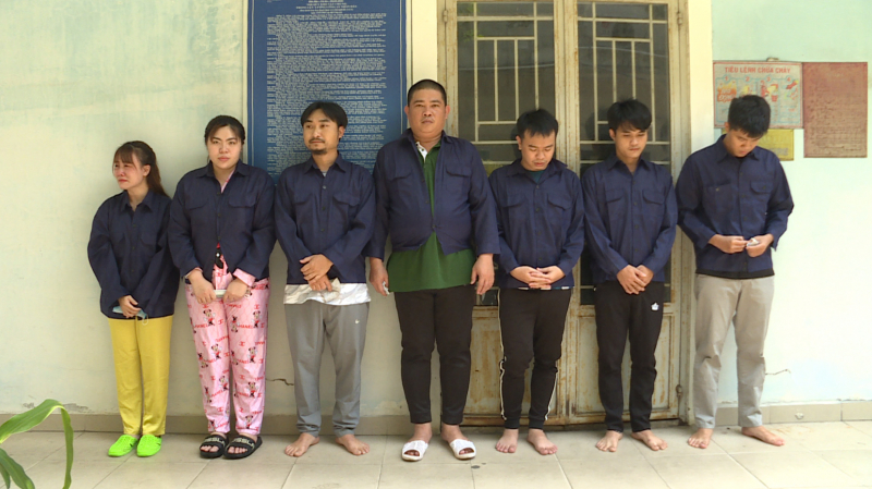 cong an bat giu 217 doi tuong cho vay nang lai o tp hcm cong an bat giu 217 doi tuong cho vay nang lai o tp hcm