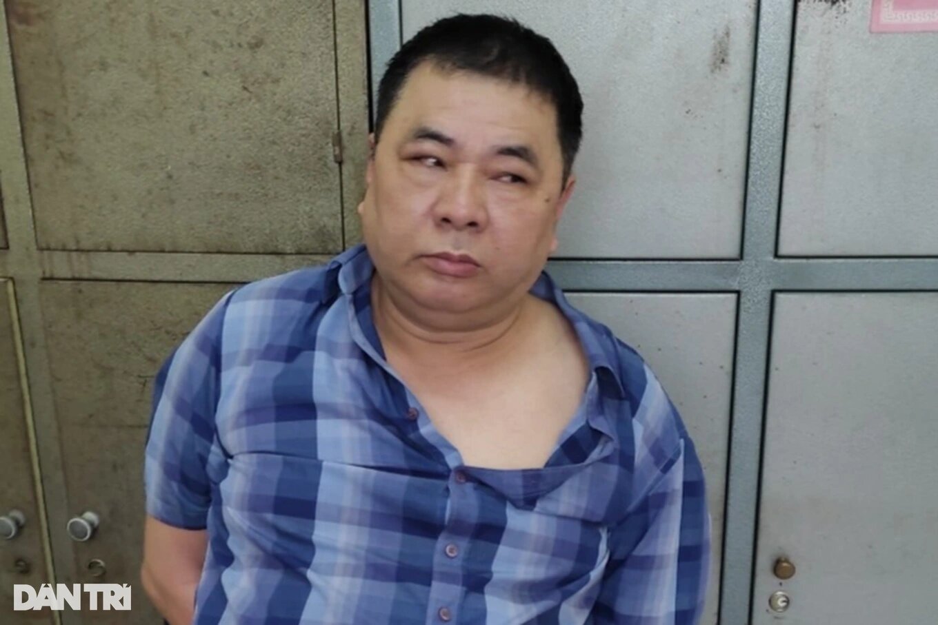 lat tay dieu bi mat cua nguoi dan ong lai mazda cx5 tren cao toc lat tay dieu bi mat cua nguoi dan ong lai mazda cx5 tren cao toc