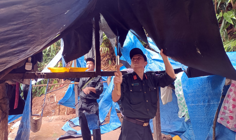 cong an quang nam pha huy 20 lan trai cua vang tac o thu phu vang bong mieu 4 cong an quang nam pha huy 20 lan trai cua vang tac o thu phu vang bong mieu 4