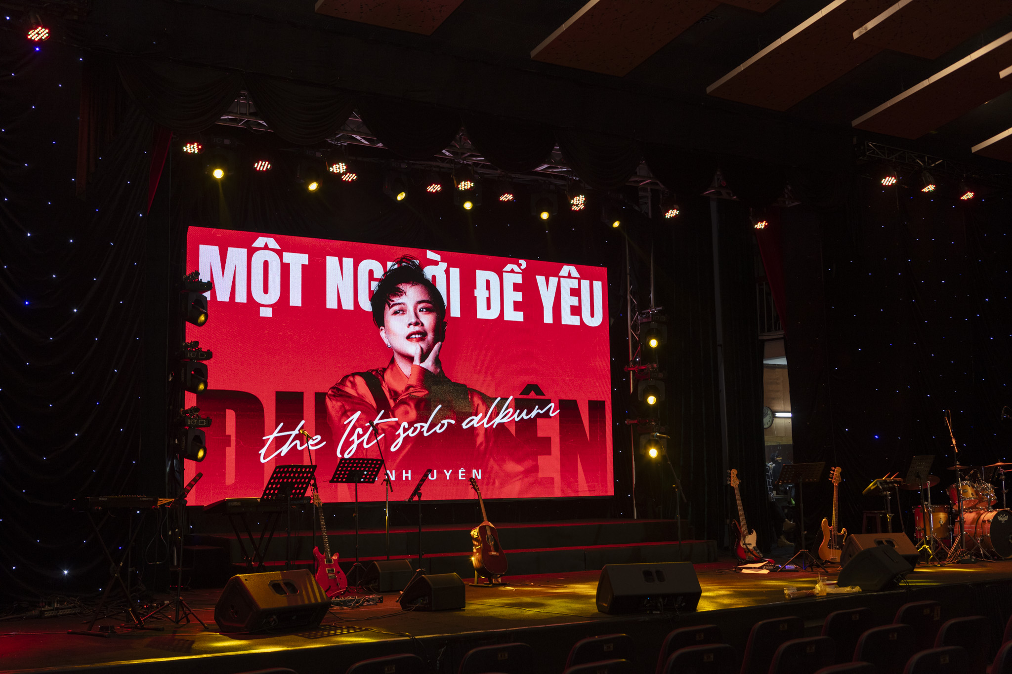 uyen-dinh-may-man-nhat-cua-toi-la-duoc-gap-chi-hien-thuc-2