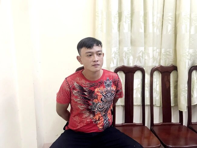 vu thi the 3 nguoi trong gia dinh boc mui hoi thoi trong nha rung minh voi loi khai cua nghi pham vu thi the 3 nguoi trong gia dinh boc mui hoi thoi trong nha rung minh voi loi khai cua nghi pham