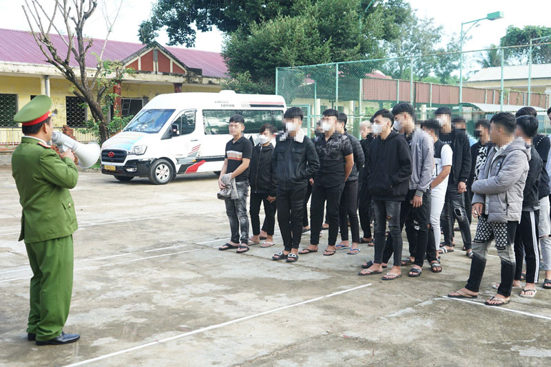 chuyen tham quan dac biet cua thanh thieu nien hu toi truong giao duong 3