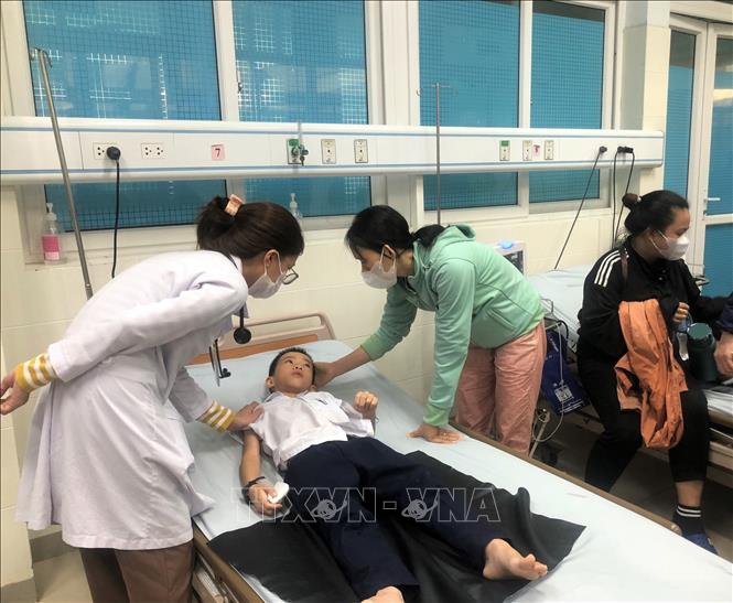 an thuc an cua nguoi phu nu la mat cho 44 hoc sinh nghi bi ngo doc 2