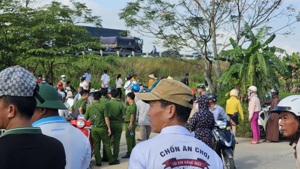 nam sinh vien tu vong thuong tam tren duong tu que ra da nang hoc nam sinh vien tu vong thuong tam tren duong tu que ra da nang hoc