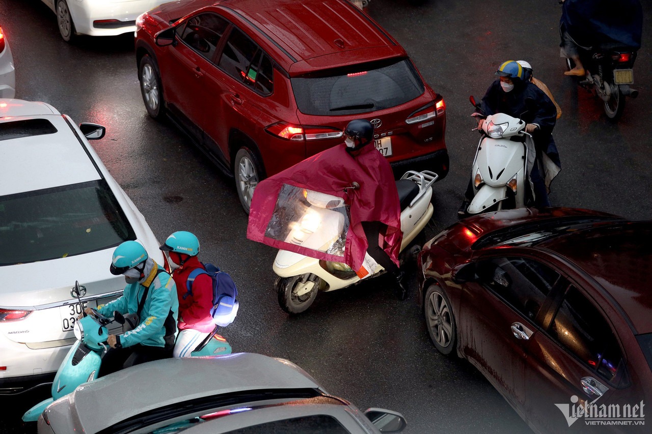 mua ret dinh diem nguoi dan thu do chat vat nhich tung met toi cong so 8