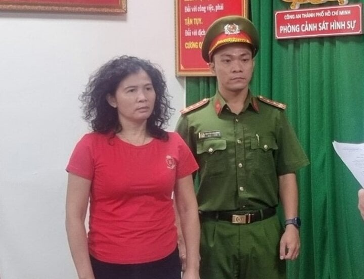 xuc pham ba nguyen phuong hang nha bao dang thi han ni bi truy to