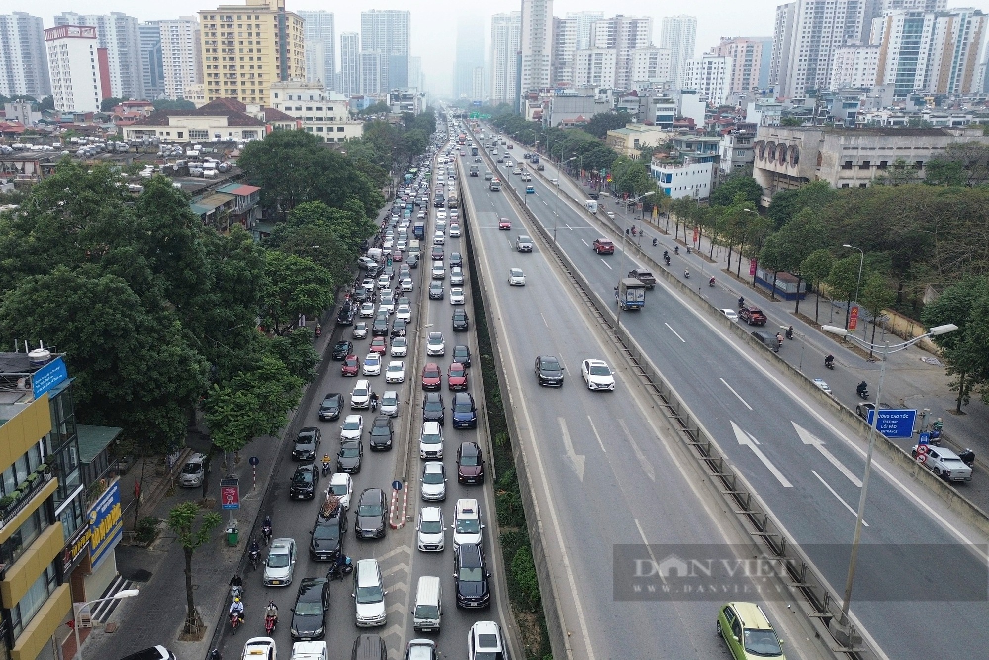 hiem thay o ha noi 28 tet ben xe diu hiu duong pho thong thoang 14