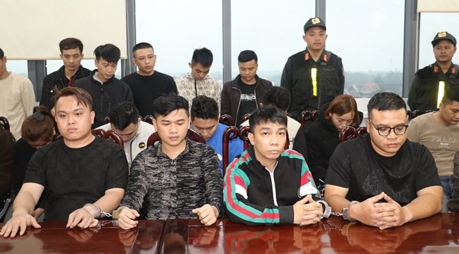tin tuc phap luat moi nhat ngay 9 2 2024 bat nhom doi tuong gia danh can bo nha nuoc lua dao hon 200 ty dong tin tuc phap luat moi nhat ngay 9 2 2024 bat nhom doi tuong gia danh can bo nha nuoc lua dao hon 200 ty dong