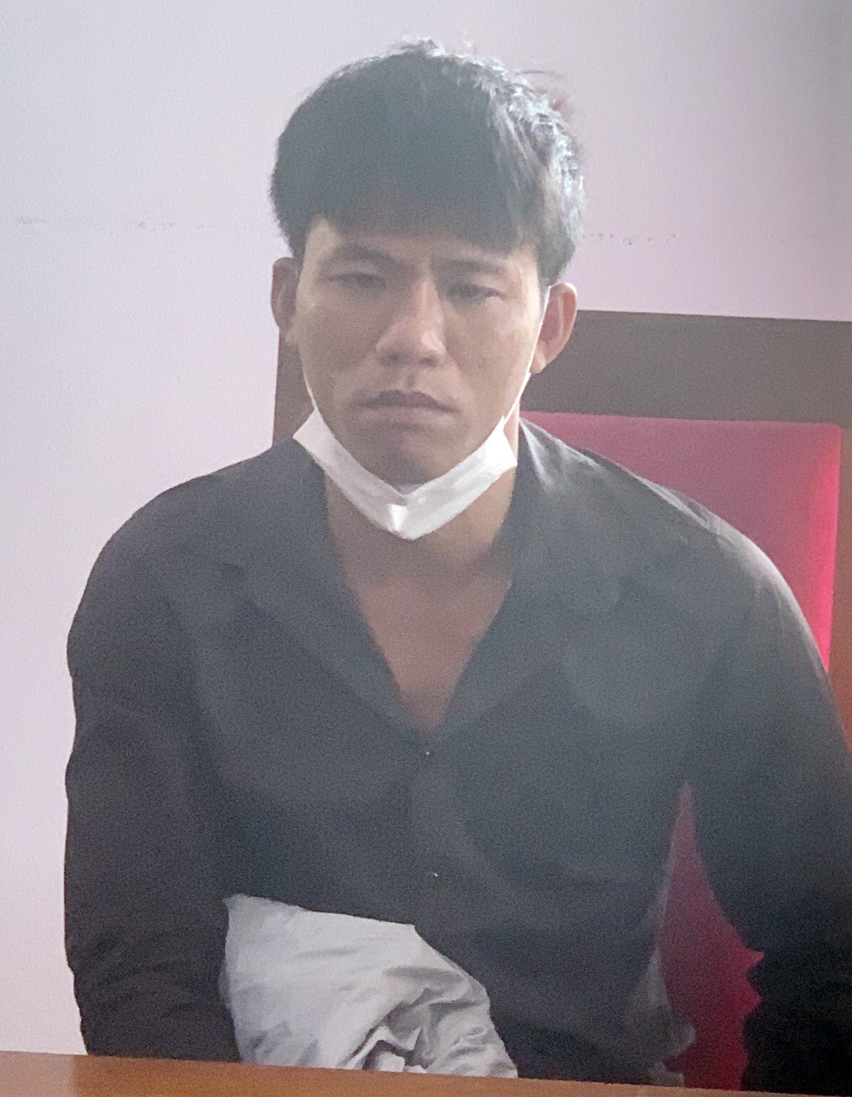 doi tuong truy na bi bat khi dang ra tp da nang du xuan doi tuong truy na bi bat khi dang ra tp da nang du xuan
