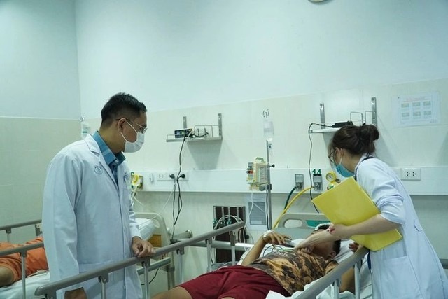 thong tin moi nhat ve 2 tre nghi ngo doc botulinum toxin thong tin moi nhat ve 2 tre nghi ngo doc botulinum toxin