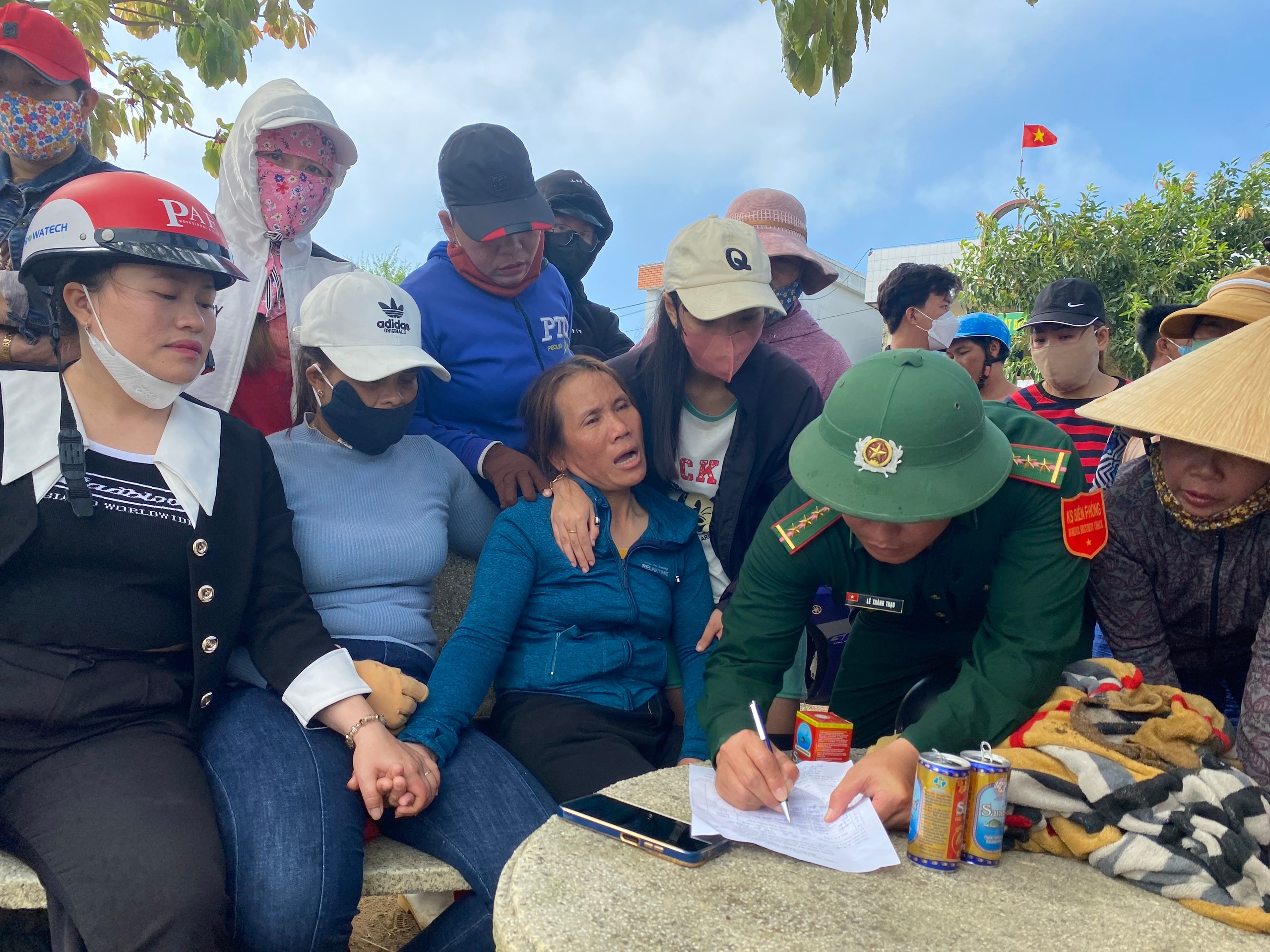 tau ca va cham tau cho hang 1 nguoi tu vong 2 nguoi mat tich