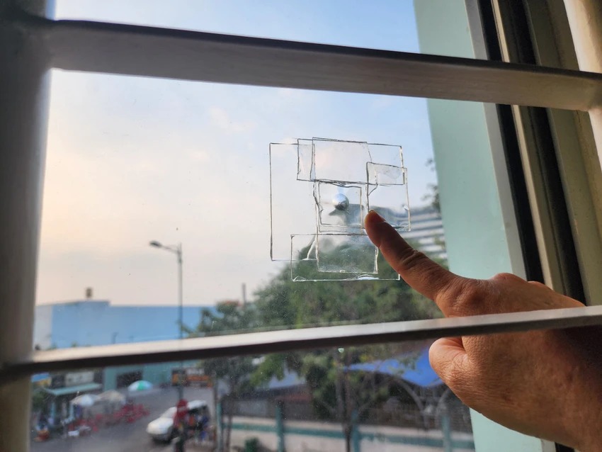 gan 20 nha dan song sat san bay tan son nhat lien tuc bi trung bi sat 2