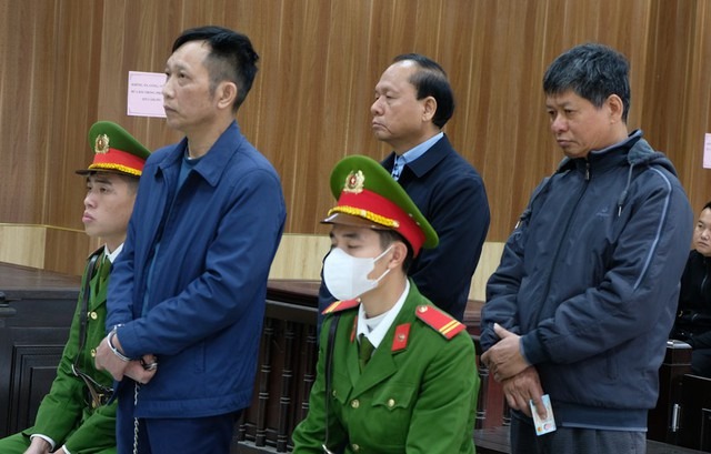 mot cuu chu tich ubnd huyen o thanh hoa linh an 3 nam tu vi sai pham dat dai mot cuu chu tich ubnd huyen o thanh hoa linh an 3 nam tu vi sai pham dat dai