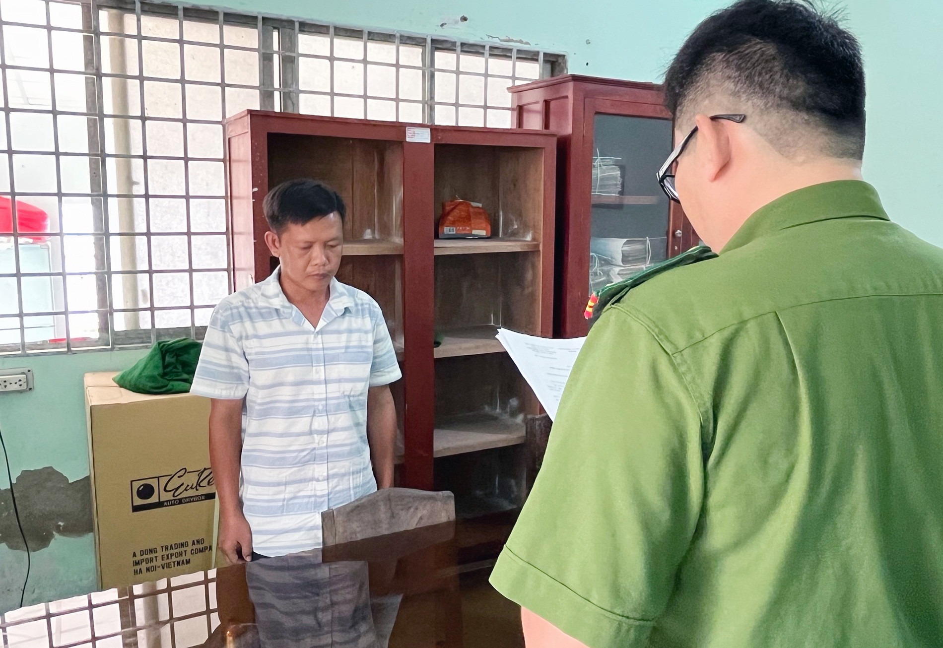 bat nhan vien mot truong hoc nhieu lan dam o nu sinh bat nhan vien mot truong hoc nhieu lan dam o nu sinh