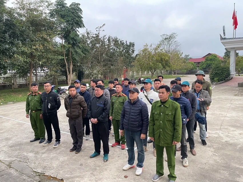 pho giam doc cong an ke lai giay phut tuoc dao khong che nghi pham sat hai co gai 21 tuoi o lai chau 1