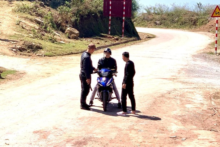 xot xa hoan canh dang thuong cua co gai 21 tuoi bi nguoi yeu sat hai o lai chau 2