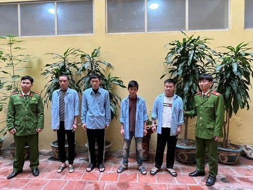 tin tuc phap luat moi nhat ngay 25 3 2024 bat nhom doi tuong gia danh xe om cong nghe pha khoa trom xe dream