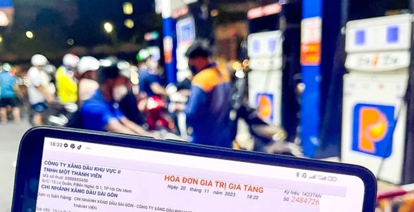 con hon 1 200 cua hang xang dau chua xuat hoa don dien tu tung lan ban con hon 1 200 cua hang xang dau chua xuat hoa don dien tu tung lan ban