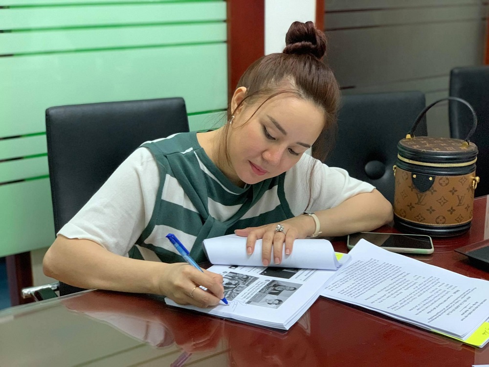 vy oanh vy oanh