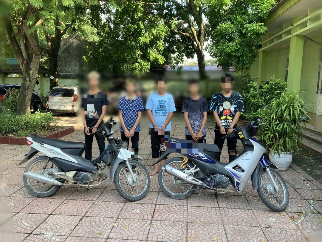 triet xoa bang cuop nhi chan dau xe dung hang nong uy hiep cuop tai san cua phu nu di duong triet xoa bang cuop nhi chan dau xe dung hang nong uy hiep cuop tai san cua phu nu di duong