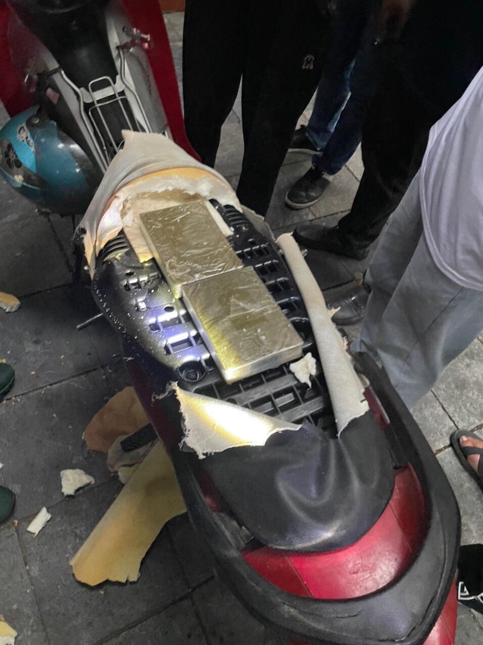 bat tai tran 2 doi tuong ship ma tuy tu dien bien ve ha noi tieu thu 1 bat tai tran 2 doi tuong ship ma tuy tu dien bien ve ha noi tieu thu 1