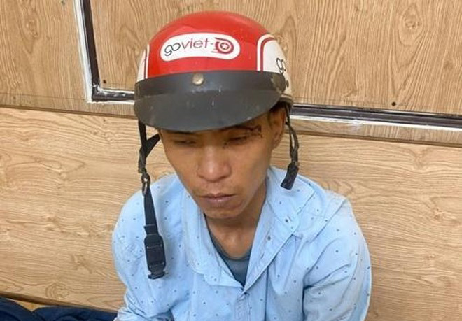 bi truy duoi 1 ten cuop doi lot xe om cong nghe bo lai ban hong tau thoat bi truy duoi 1 ten cuop doi lot xe om cong nghe bo lai ban hong tau thoat