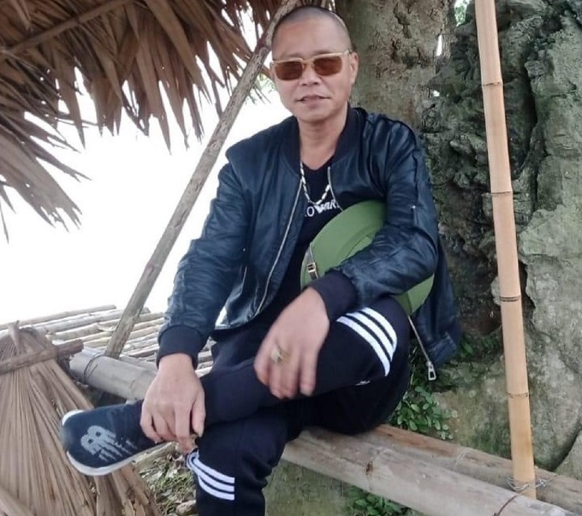nghi pham no sung ban nguoi dan ong o nha vo cu tung di tu ve toi giet nguoi nghi pham no sung ban nguoi dan ong o nha vo cu tung di tu ve toi giet nguoi