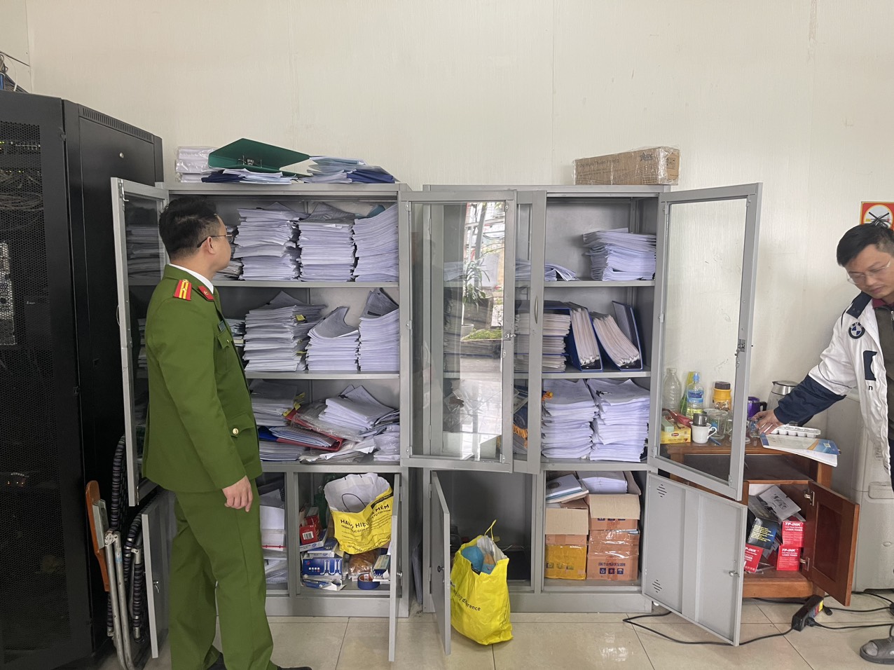 ha noi khoi to giam doc trung tam dang kiem 29 15d va dong pham 1 ha noi khoi to giam doc trung tam dang kiem 29 15d va dong pham 1