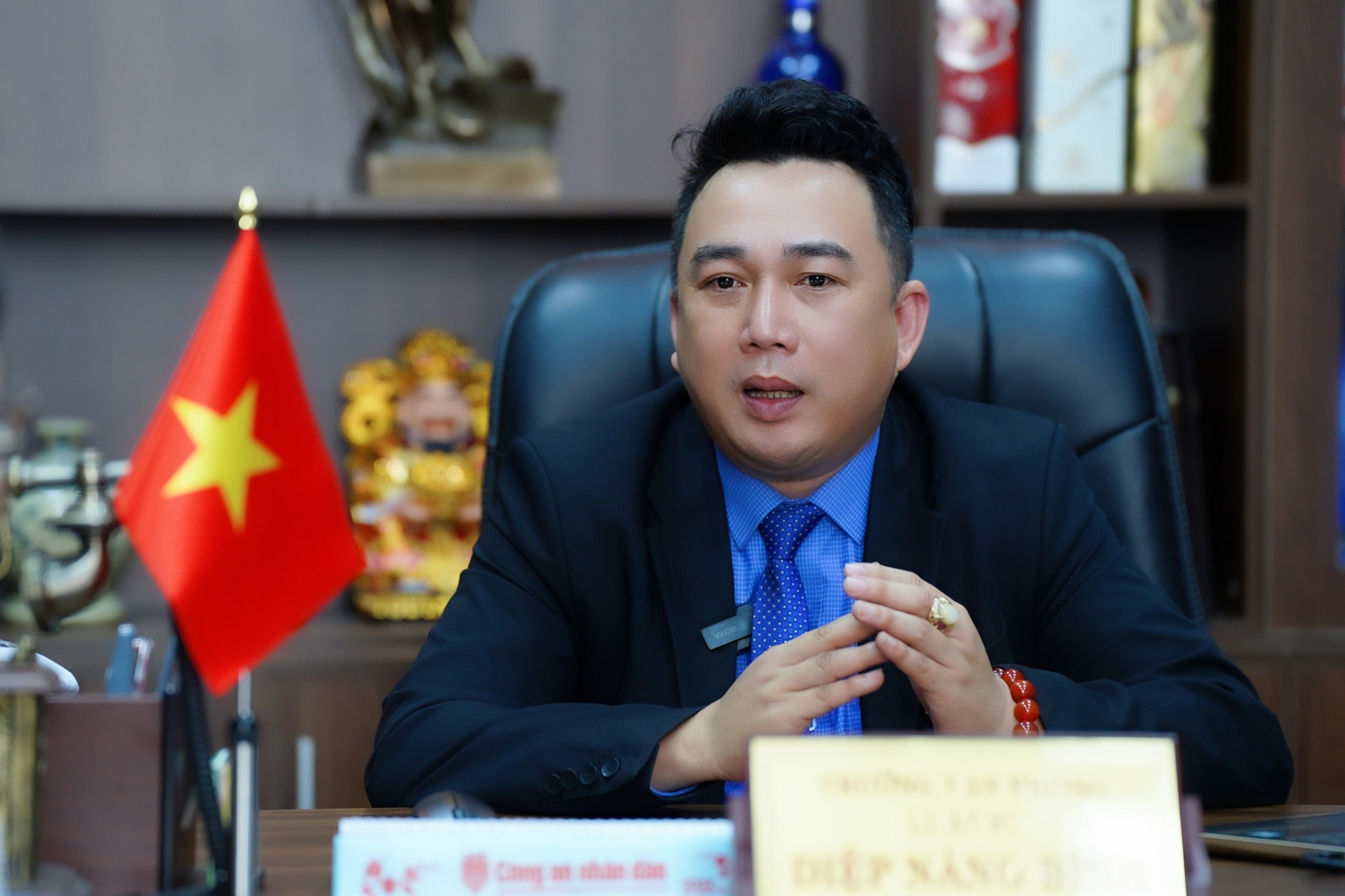 vi sao dang kiem vien bi khoi to van di lam lai khong trai luat 1 vi sao dang kiem vien bi khoi to van di lam lai khong trai luat 1
