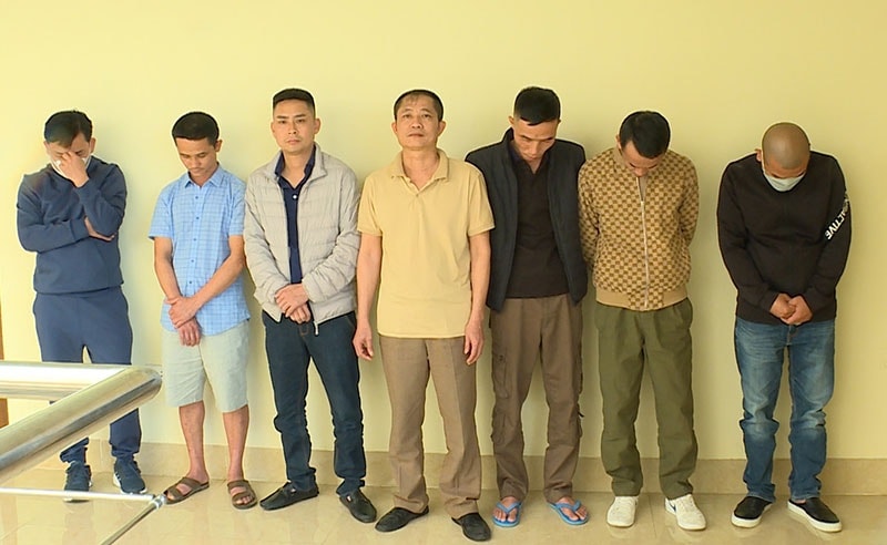 son la boc go thanh cong duong day danh bac len toi hang tram ty dong qua mang 