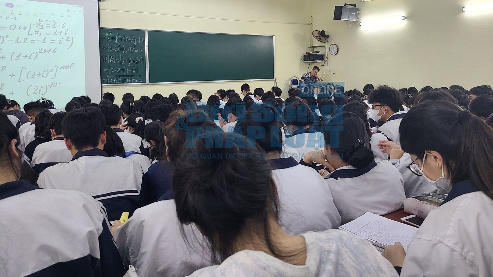 nhung bat cap cua lo luyen thi va khoang trong phap luat bao gio duoc lap day 2 nhung bat cap cua lo luyen thi va khoang trong phap luat bao gio duoc lap day 2