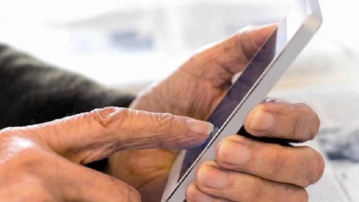 gamehub smartphone cho nguoi gia 1