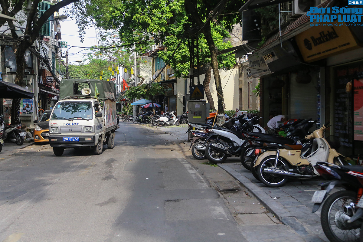 hang quan mo cua tro lai dspl 11