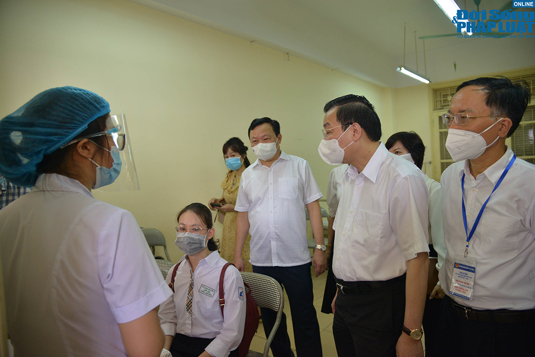 chu tich ha noi kiem tra cong tac dien tap thi thpt dspl 5 chu tich ha noi kiem tra cong tac dien tap thi thpt dspl 5
