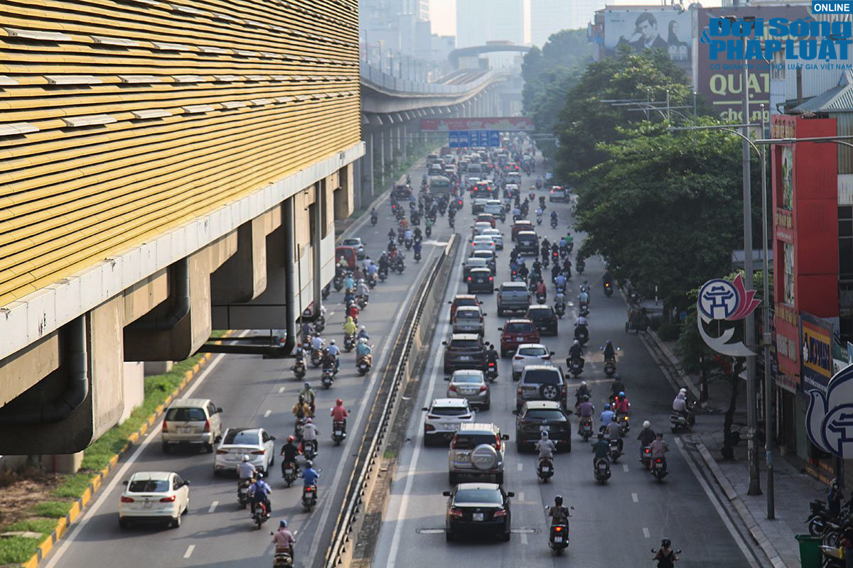 duong pho ha noi dong duc dspl 1 4