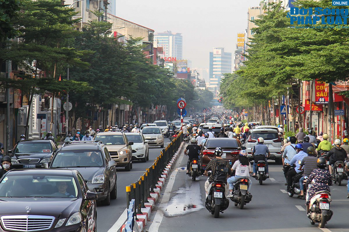 duong pho ha noi dong duc dspl 1 9