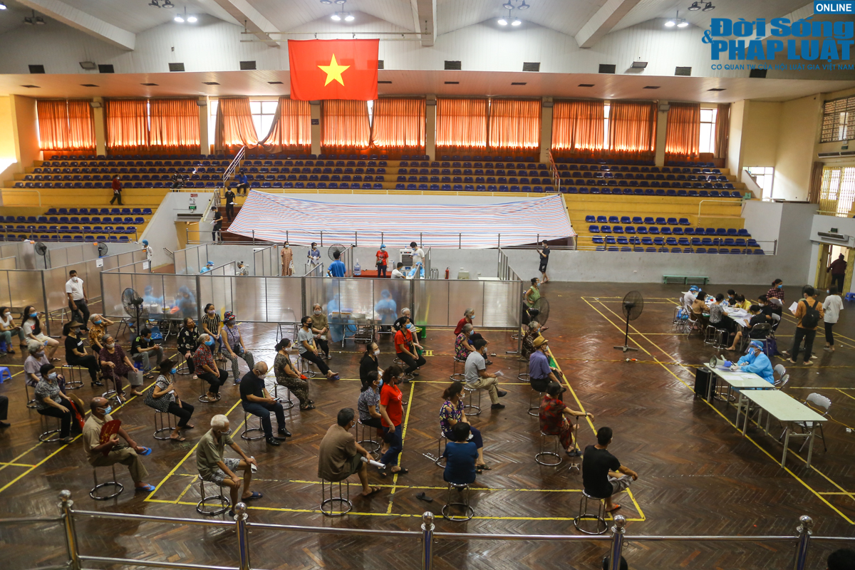 nguoi dan ha noi tiem mui 2 vero cell 5