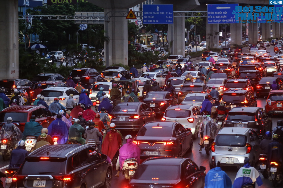 duong pho ha noi un tac gio tan tam 2