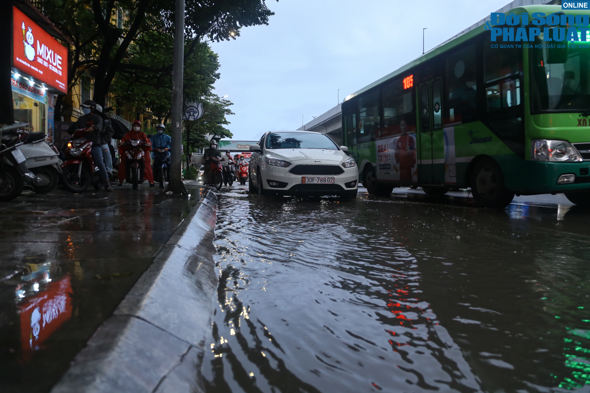 duong pho ha noi un tac gio tan tam 7