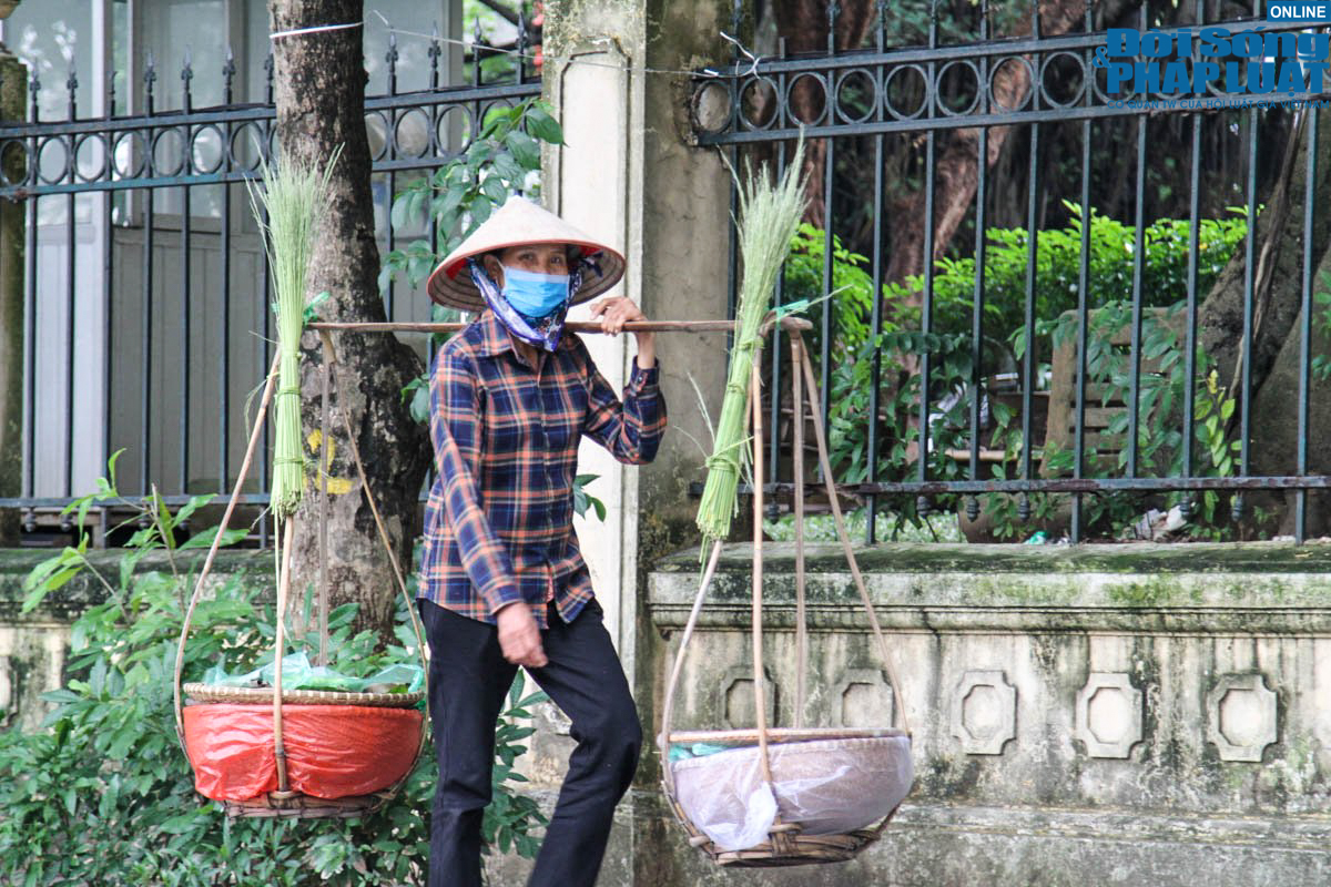 nguoi phu nu trong ngay 20 10 dspl 6 nguoi phu nu trong ngay 20 10 dspl 6