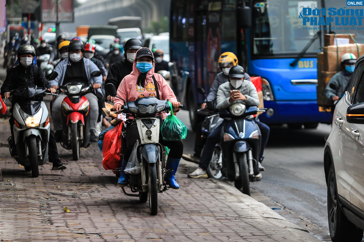 z3143451389955984e1459fd6ffb2728e939b9d70adf95