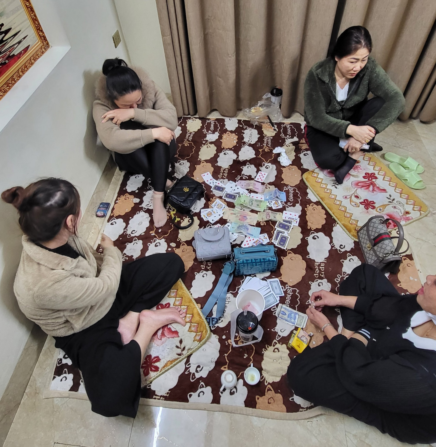 anh qua tang danh bac anh qua tang danh bac