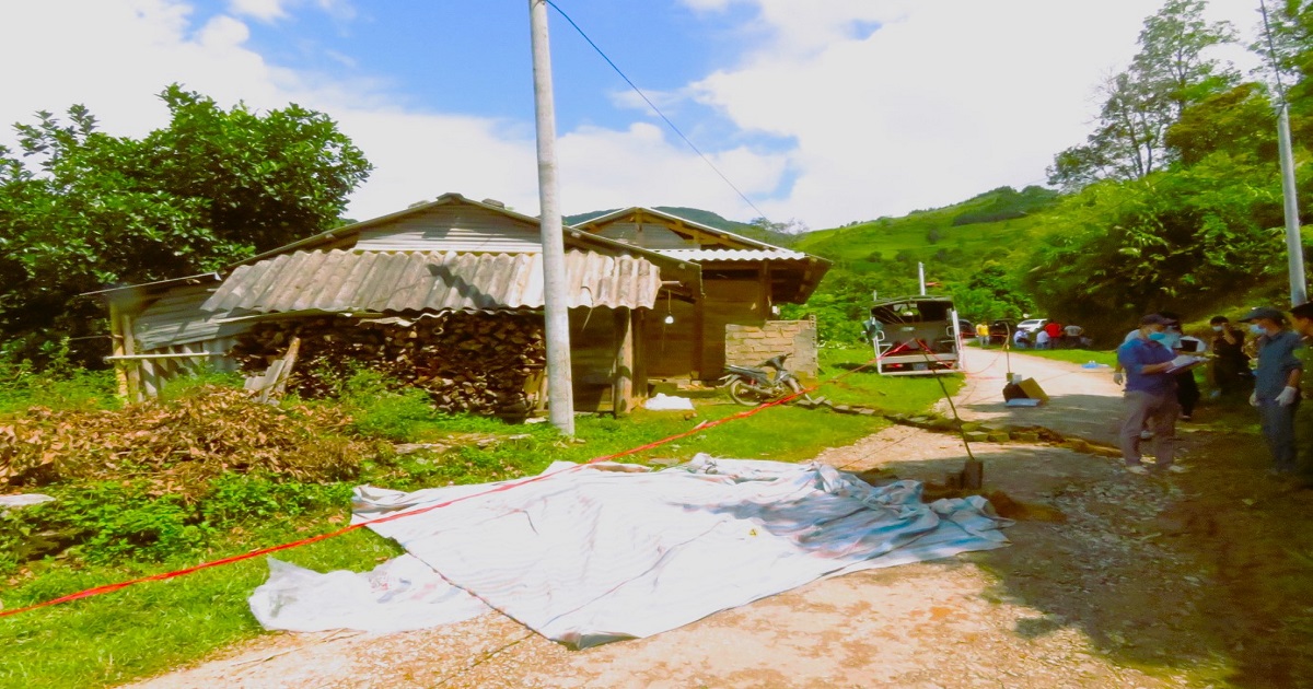 lai chau anh sat hai em ruot vi mau thuan dat dai
