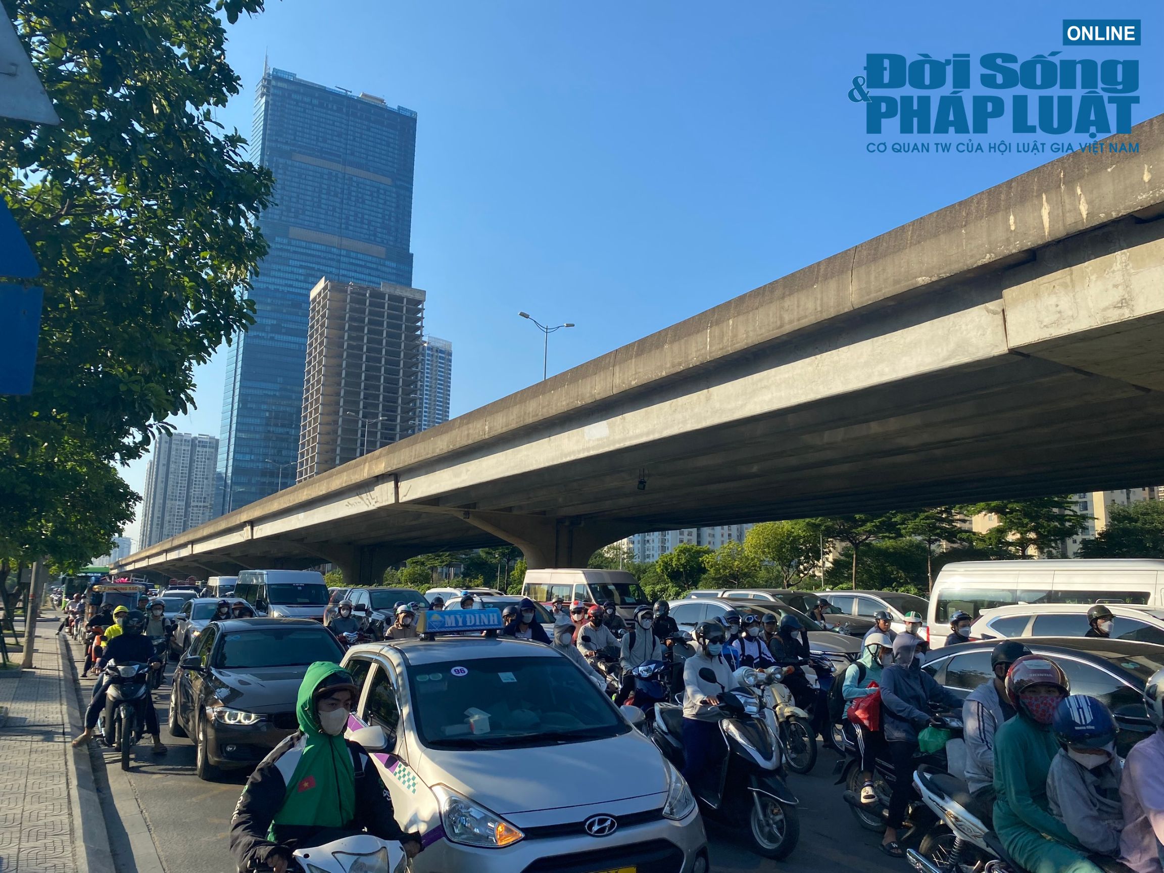 giao thong ha noi un tac dspl 4 2